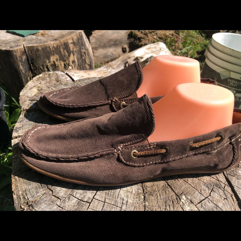GBX 134822 Dark Brown Canvas Boat Shoes Size 10.5M
